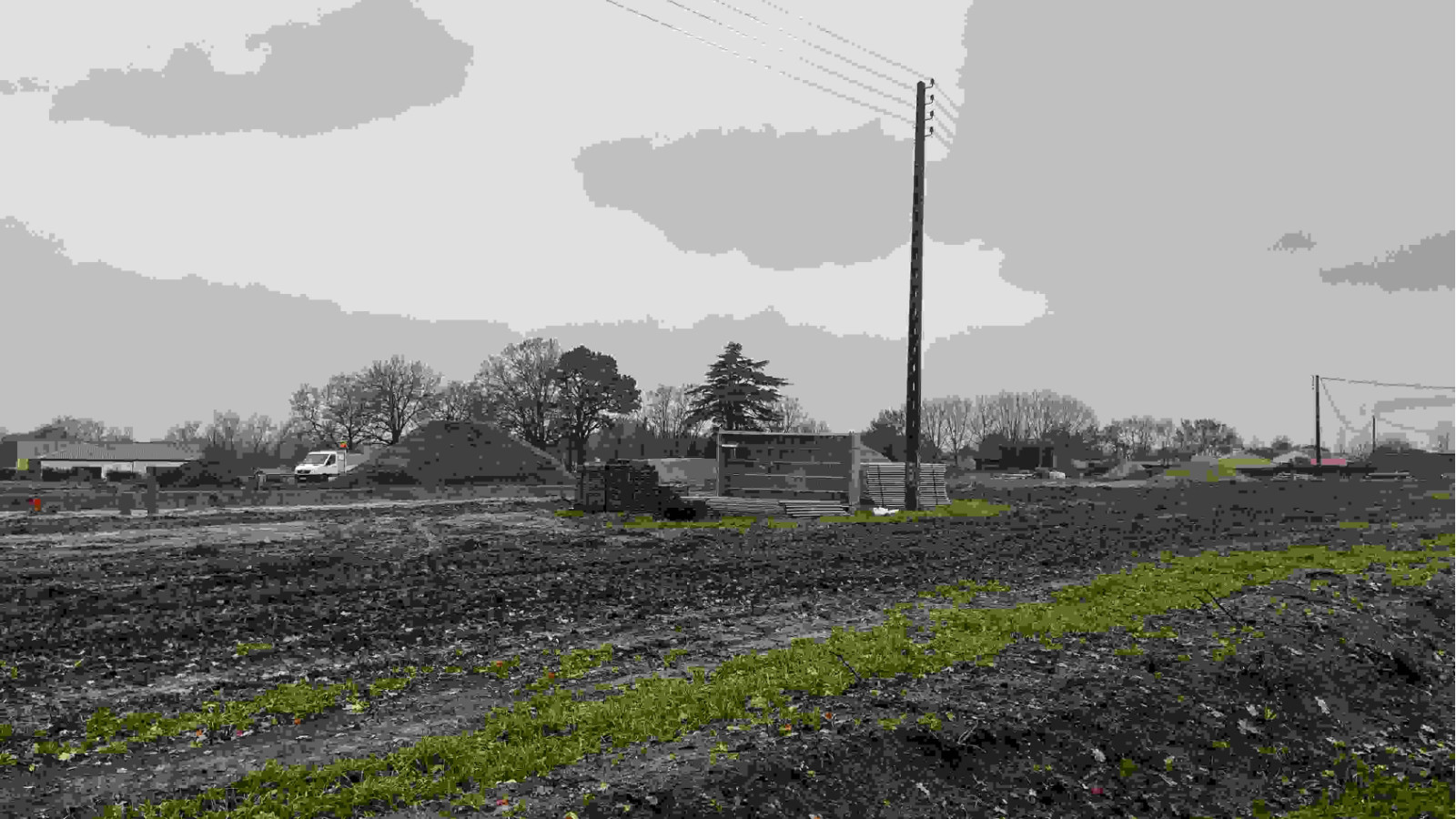 Terrain constructible de 388m2 à L'Herbergement